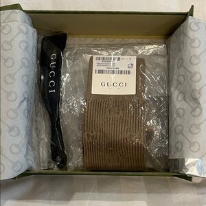 Gucci Green Box Set with Brown Sock, shoe horn, shopping bag & ribbon.